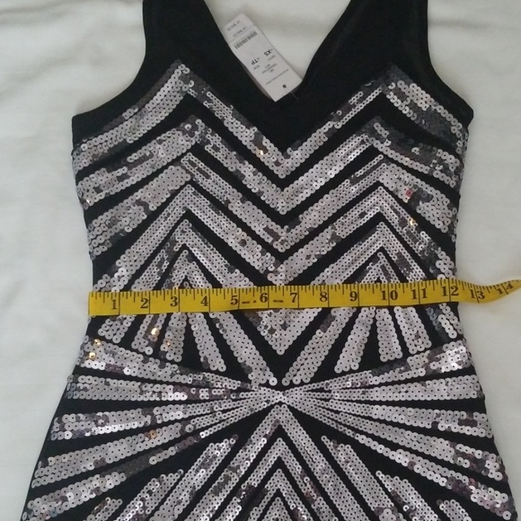 NWT 2B Bebe Sleeveless Mini Dress - Picture 6 of 7